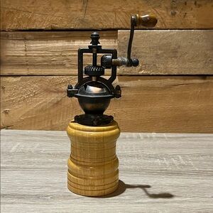 Vintage Wooden Pepper Mill Grinder